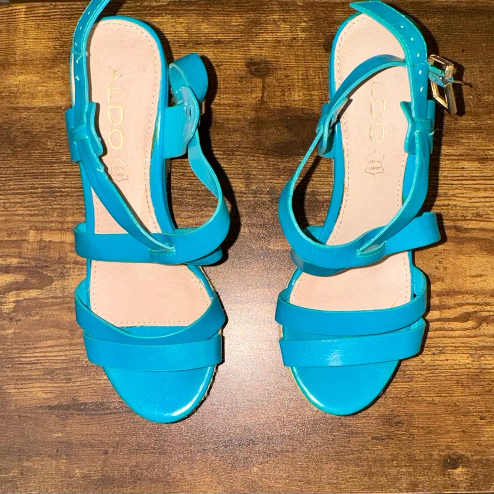 ALDO Teal platform espadrilles